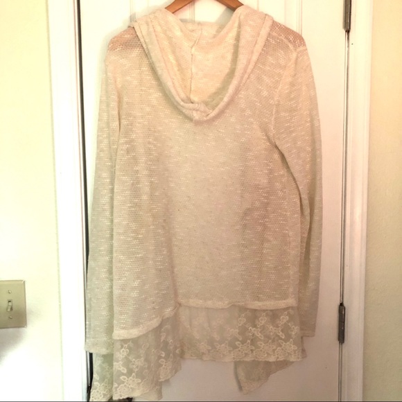 Ivory / cream hooded cardigan with lace trim - Picture 4 of 4